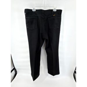 Jeans Wrangler vintage neri, taglia 40x29, modello Western Flare in twill di poliestere, prodotti negli Stati Uniti. immagine 2