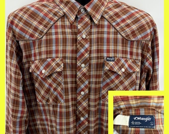 Camisa vaquera vintage Wrangler de los años 80/90 con botones de perla "Hecha con orgullo en EE. UU."