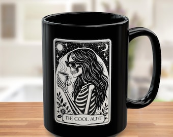 The Cool Aunt Tarot Card Mug New Auntie Gift Halloween Christmas Gift for Aunts Witchy Sister Spooky Skeleton Mystic Aunty Funny Mug for Tia