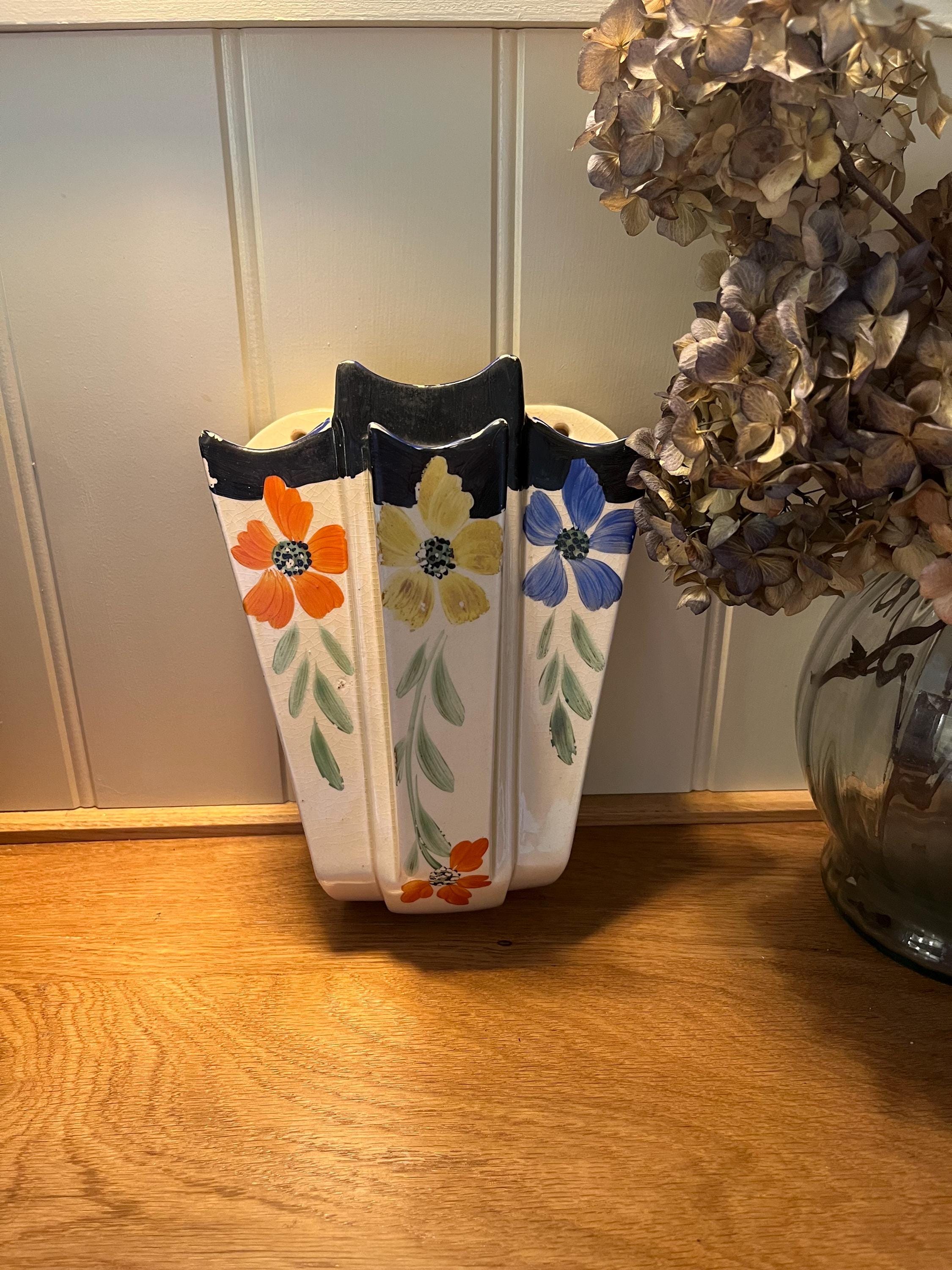 英国arthur  woodのwall pocket Art Deco Wall Pocket, Arthur Wood Pair Wall Vases, Hanging