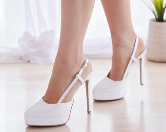 Scarpe da sposa con tacco a spillo in vera pelle, scarpe da sposa con plateau e punta chiusa in perle