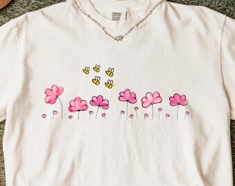 Coquette Aesthetic Shirt, Soft Girl Tee, Cute Flower Shirt, Minimal Graphic Tee, Bee Shirt, Spring Outfit, Trendy Women Shirt, Gift for Her