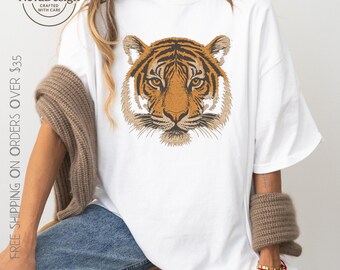 Vintage Tiger Graphic T Shirt, Retro Comfort Colors Tee, Animal Print Shirt, Cool Graphic Top, Aesthetic Retro Tiger T Shirt, Unisex Gift