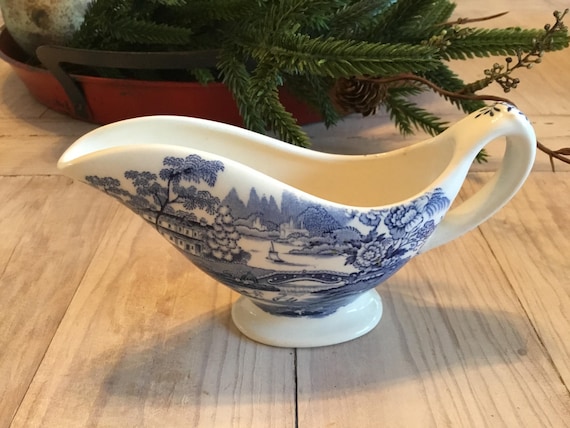 Ironstone English Gravy Boat Royal Staffordshire Clarice Cliff Tonquin Blue Transferware