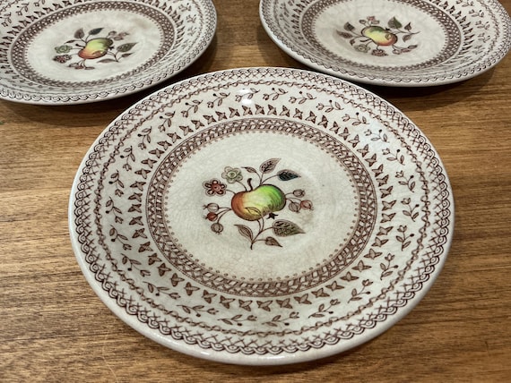 Set Ironstone Johnson Brothers Fruit Sampler Saucers Three England