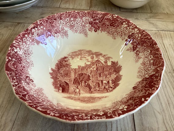 J&G Meakin Bowl Romantic England Red Transferware Warwick Staffordshire England