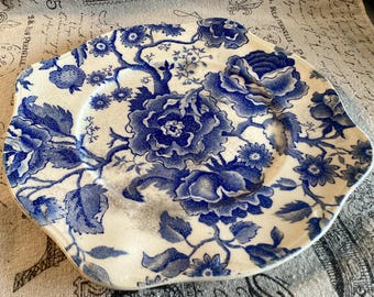 Vintage Johnson Brothers Blue Rose Chintz China Place Setting