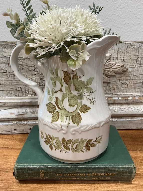 Authentic Ironstone English Pitcher J&G Meakin Colonial Garden
