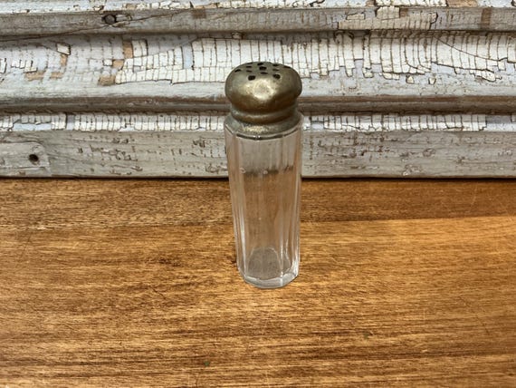 Vintage Salt Pepper Shaker Clear Glass Small