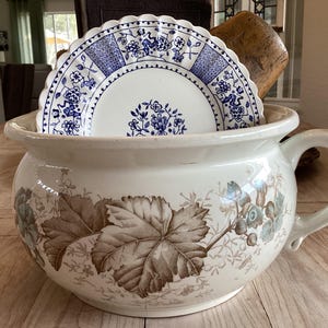 Johnson Brothers Chamber Pot - Etsy