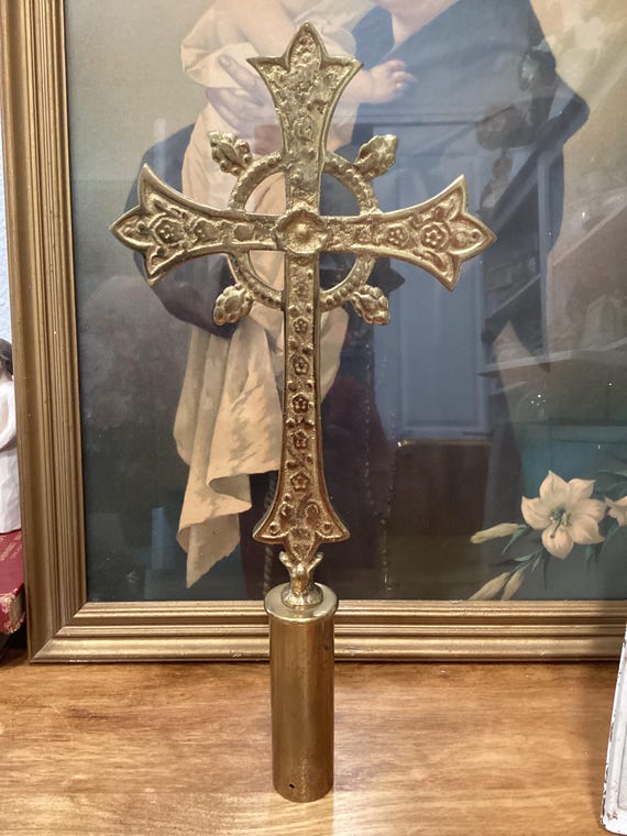 Antique Brass Church Processional Cross Head Topper