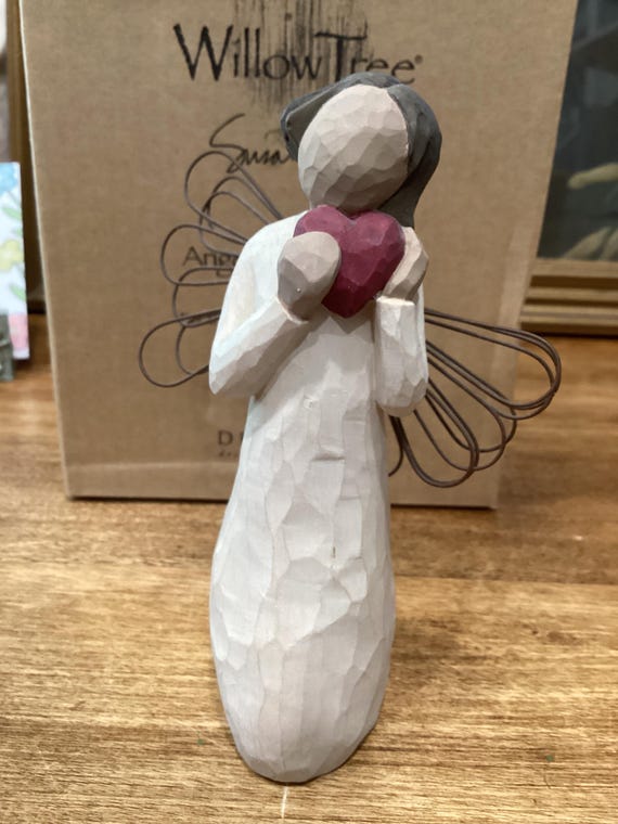 Willow Tree Angel of the Heart Small 2000