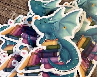 ブック風ドラゴンステッカー | 水筒、ノートパソコン、車などに貼れる防水ステッカー