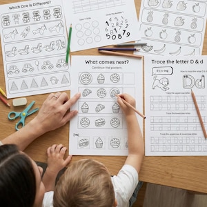 Preschool curriculum bundle cover image showing printable worksheets for age 3-4 homeschooling and kindergarten readiness.