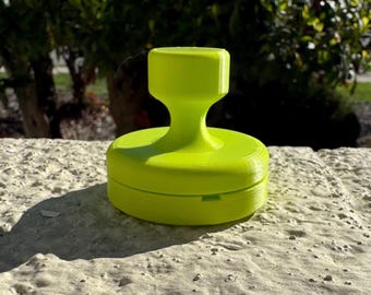 Pottery Trimming Spinner - Ergonomic with multiple sizes