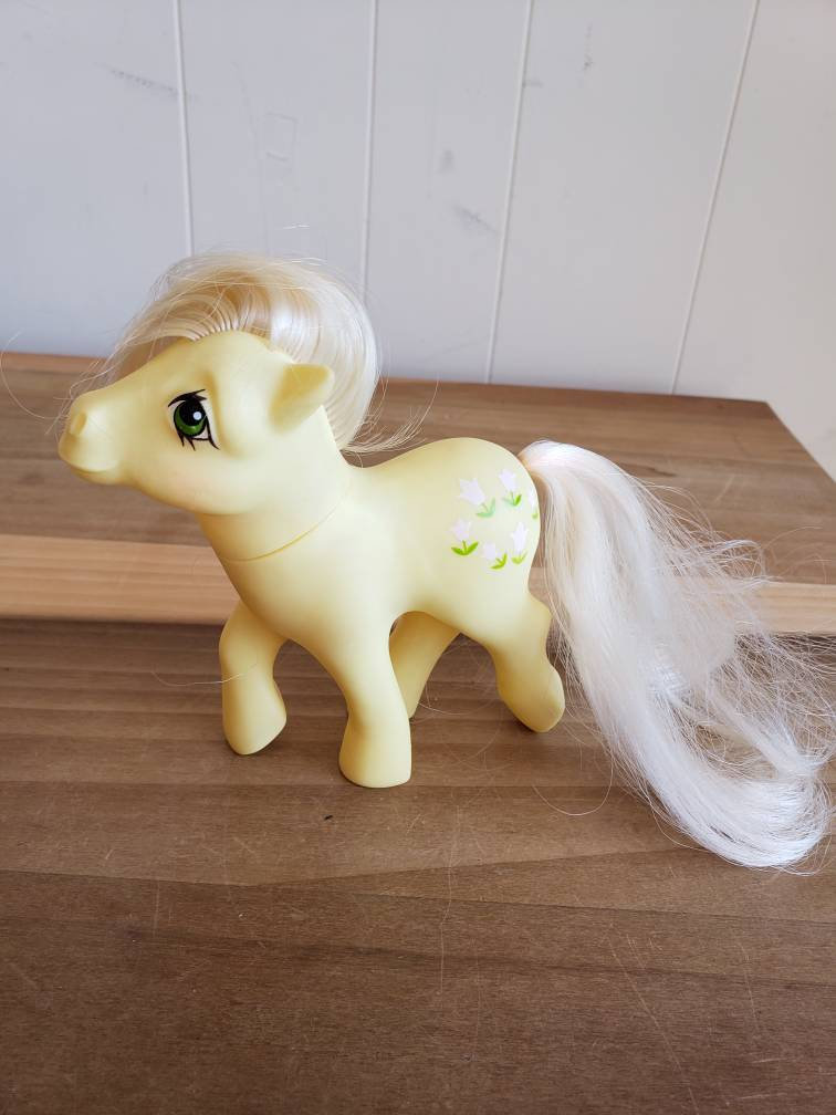 My little pony amarelo.(de 1 a 10 und)