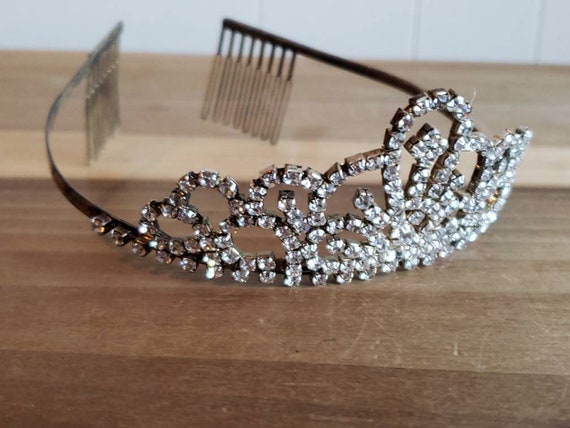 Vintage Clear Rhinetone Silver Tone Metal Tiara W… - image 2