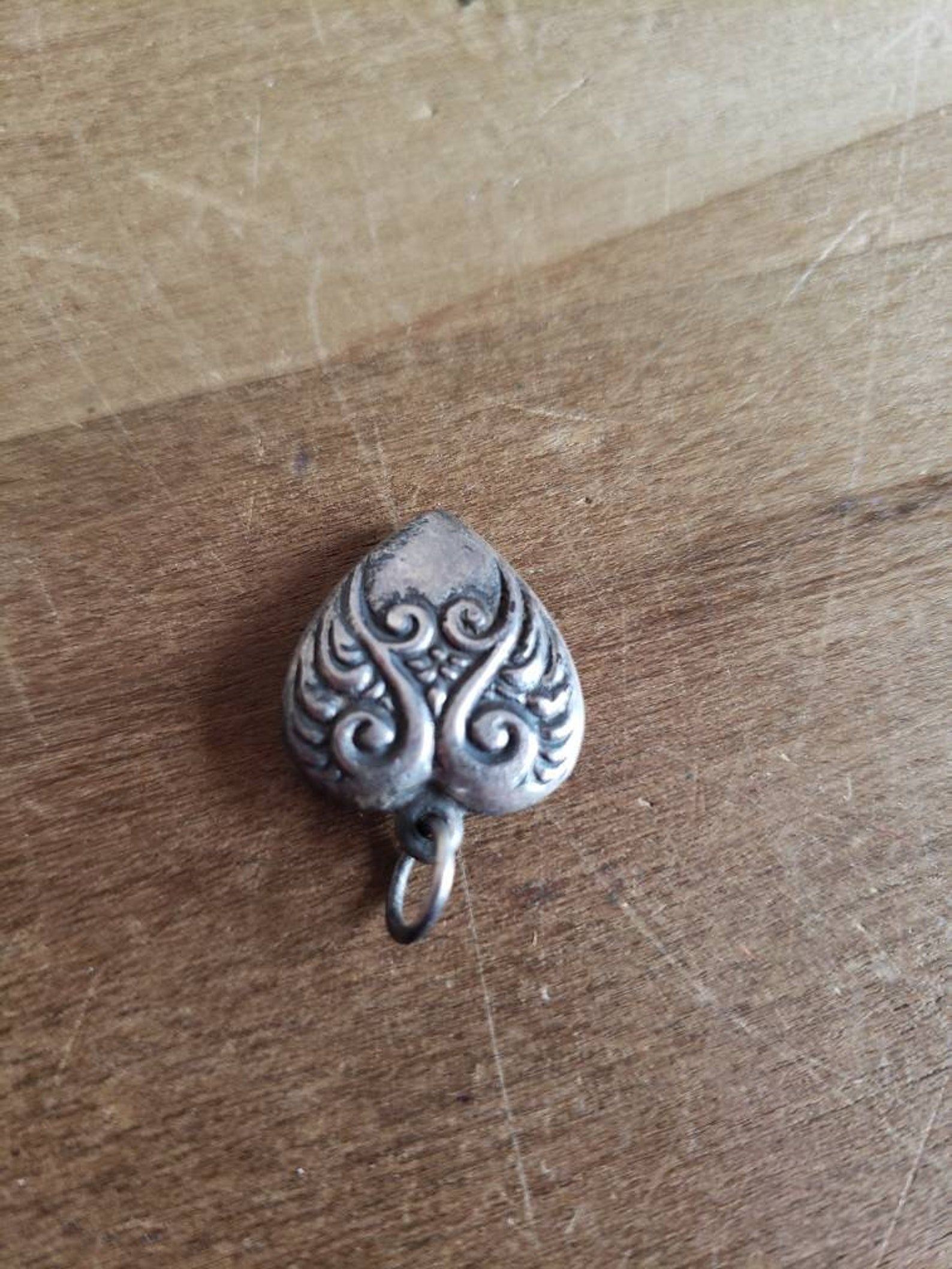 Pendentif Vintage En Argent Sterling 925 émaillé En Forme De Cœur Bombé - Poids 5,2g, Occasion