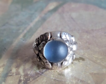 R&O Silver Boutique 925k Sterling Silver Carved Design Men's