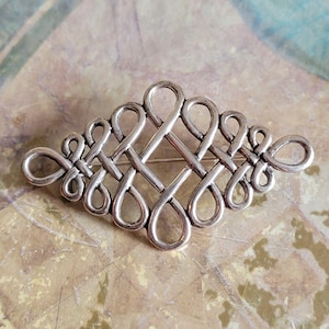 Vintage Sterling Silver Celtic Knot Brooch or Pin Crisson of Bermuda
