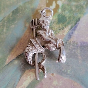 Vintage Sterling Silver Aquarius Pendant Zodiac Sign