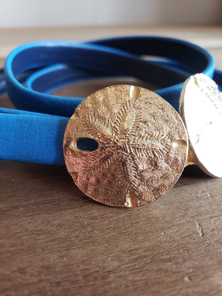 Vintage 1974 Mimi Sand Dollar Gold Tone Belt Buckle With 