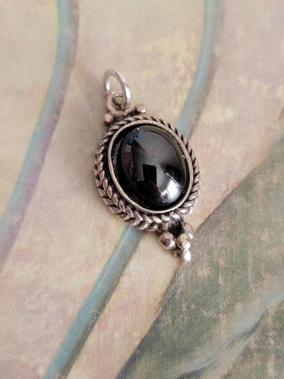 Vintage Small Sterling Silver and Onyx or Hematite