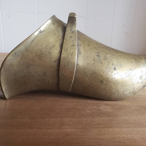 Vintage RESTEPO Reproduction Large Brass Conquistador Single Stirrup Horse Back Riding