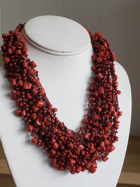 SALE Vintage Orange Red Coral Necklace Accessory 1