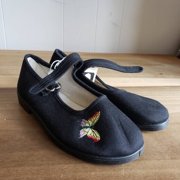 Vintage Dead Stock City Limits Black Canvas Cotton Chinese Mary Janes Butterfly Butterflies Size 3 Back to School As Is