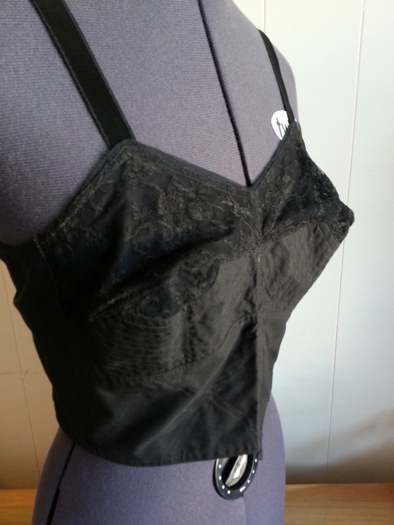 Vintage Ponsesina Black Long Line Bra Ladies 1950s Pin Up Rockabilly Bullet Bra Interesting closure