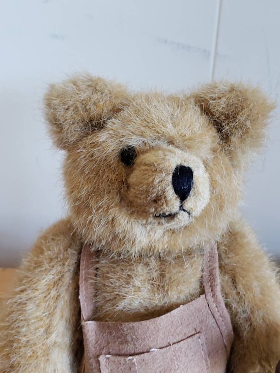 Vintage the Green Mountain Bears Jointed and Pose-able Signed
