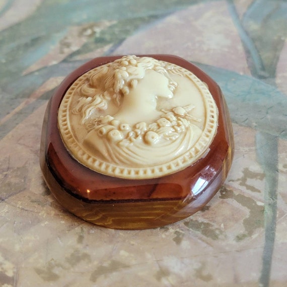 Vintage Bakelite and Celluloid Cameo Pin or Brooc… - image 2