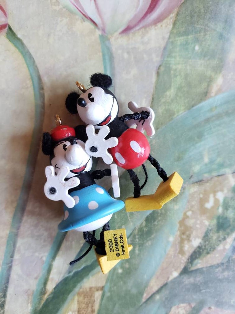 Ornament Original Box 2000 Wood and Cord Vintage Hallmark Keepsake Ornament Christmas Mickey and Minnie Mouse Mickey /& Co