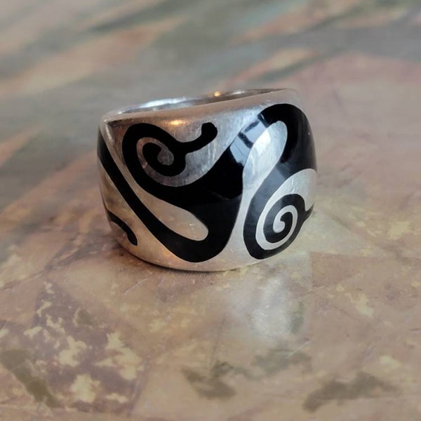 Vintage Flli Menegatti Sterling Silver and Black Enamel Statement Ring Signed Size 9