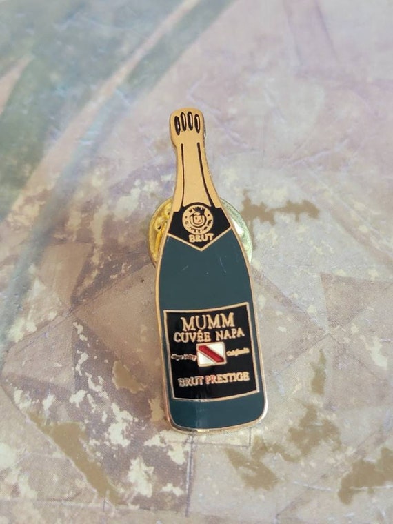 Vintage Mumm Cuvee Napa Brut Prestige Champagne La