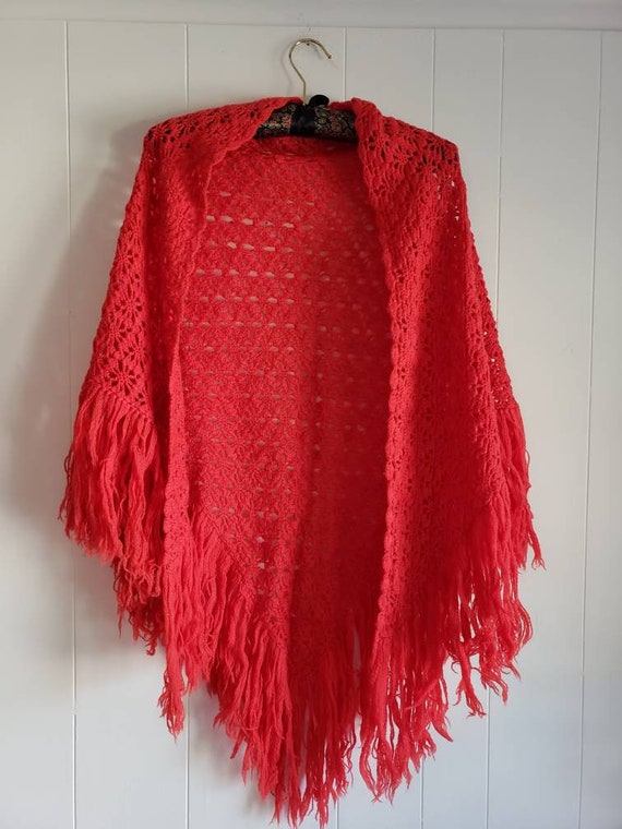 Vintage Hand Made Orange Red Fringed Shawl 1960s … - image 2