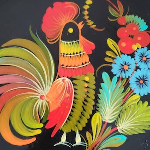 Vintage Lacquered Wooden Plate: Hand-Painted Rooster Floral Wall Hanging, USSR