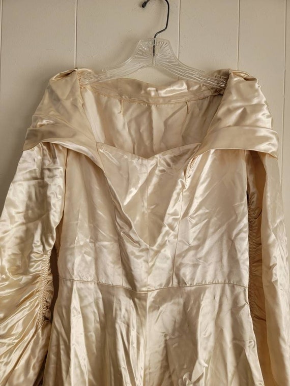 Vintage Wedding Dress Size Zipper Ivory Satin Sil… - image 1