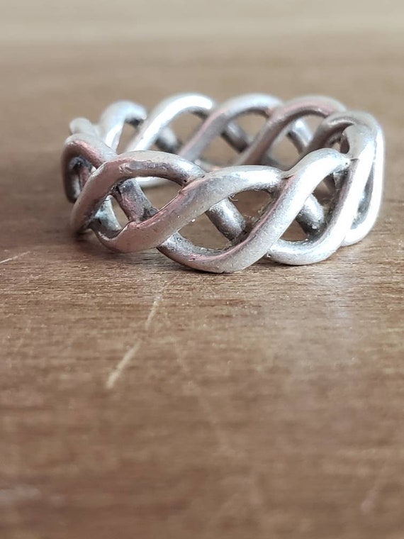 Vintage Sterling Silver Celtic Knot Band Ring Uni… - image 3