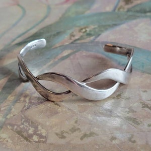Vintage Sterling Silver 925 Twist Wave Cuff Bracelet Made in Mexico