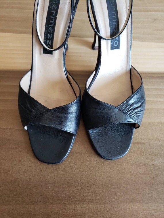 Vintage Intermezzo Leather Sandals: Black Strappy Heels, Size 7.5 View 2