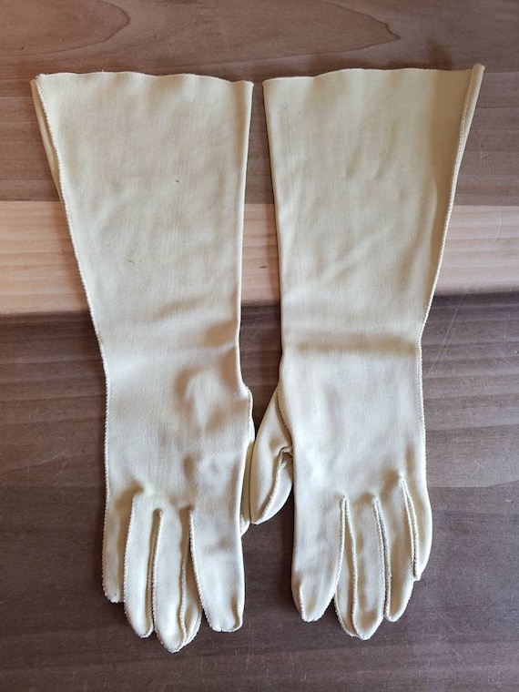 Vintage Pale Yellow Textured Gloves Ladies Retro S