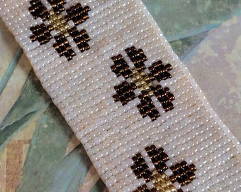 Vintage Wide Seed Bead Flower Bracelet Jewelry