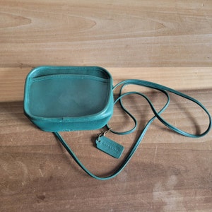 Vintage Small Coach Hadley Jade Green Leather Crossbody Bag Pocketbook Handbag Zippered Closure As Is