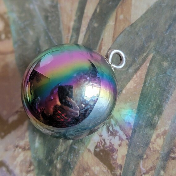 Vintage Silver Tone Metal and Oil Slick Sphere Ba… - image 7