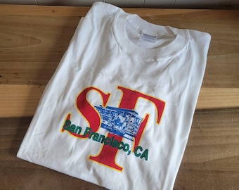 Vintage 90s San Francisco Souvenir T-Shirt - Gildan Heavyweight Cotton, Size L