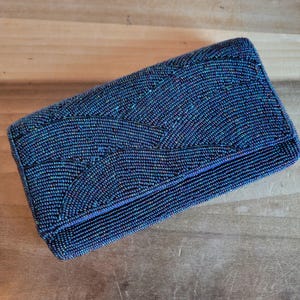 Vintage Iridescent Blue Purple Beaded Evening Clutch Purse Snap Closure Chain Strap Change Purse