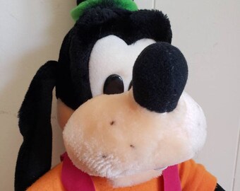 Vintage Stuffed Goofy Disney World 1980s Stuffed Animal Disney