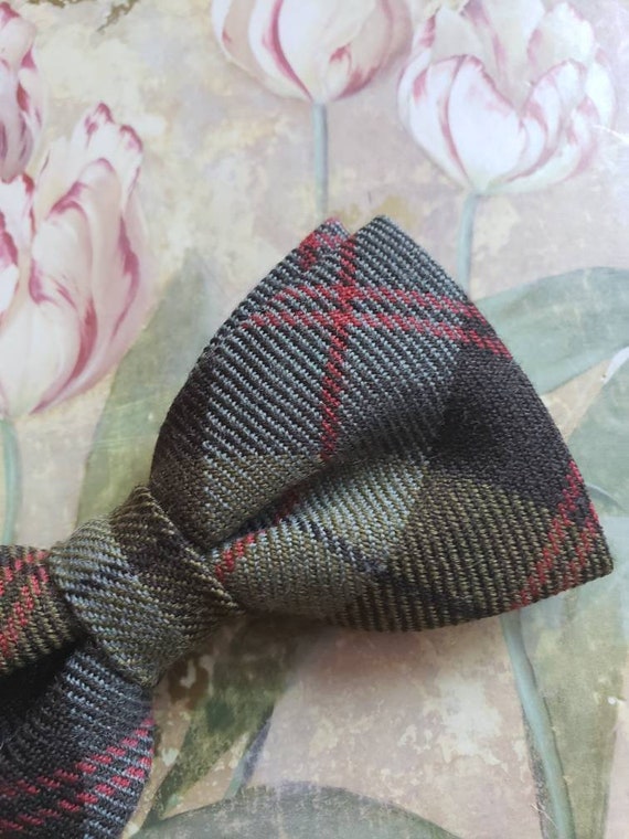 Vintage Shades of Olive Green Clip on Bow Tie Bow… - image 3